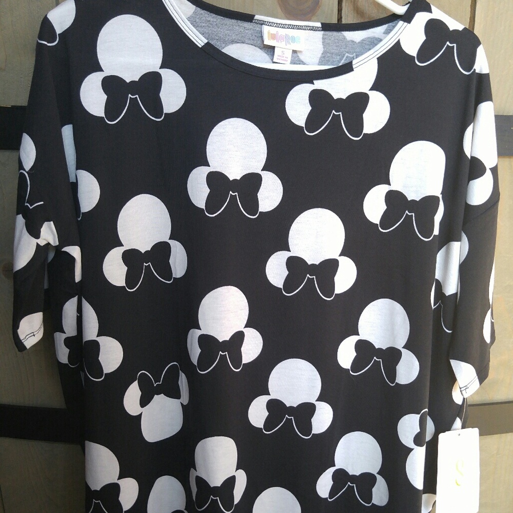Lularoe Disney Irma tunic size small